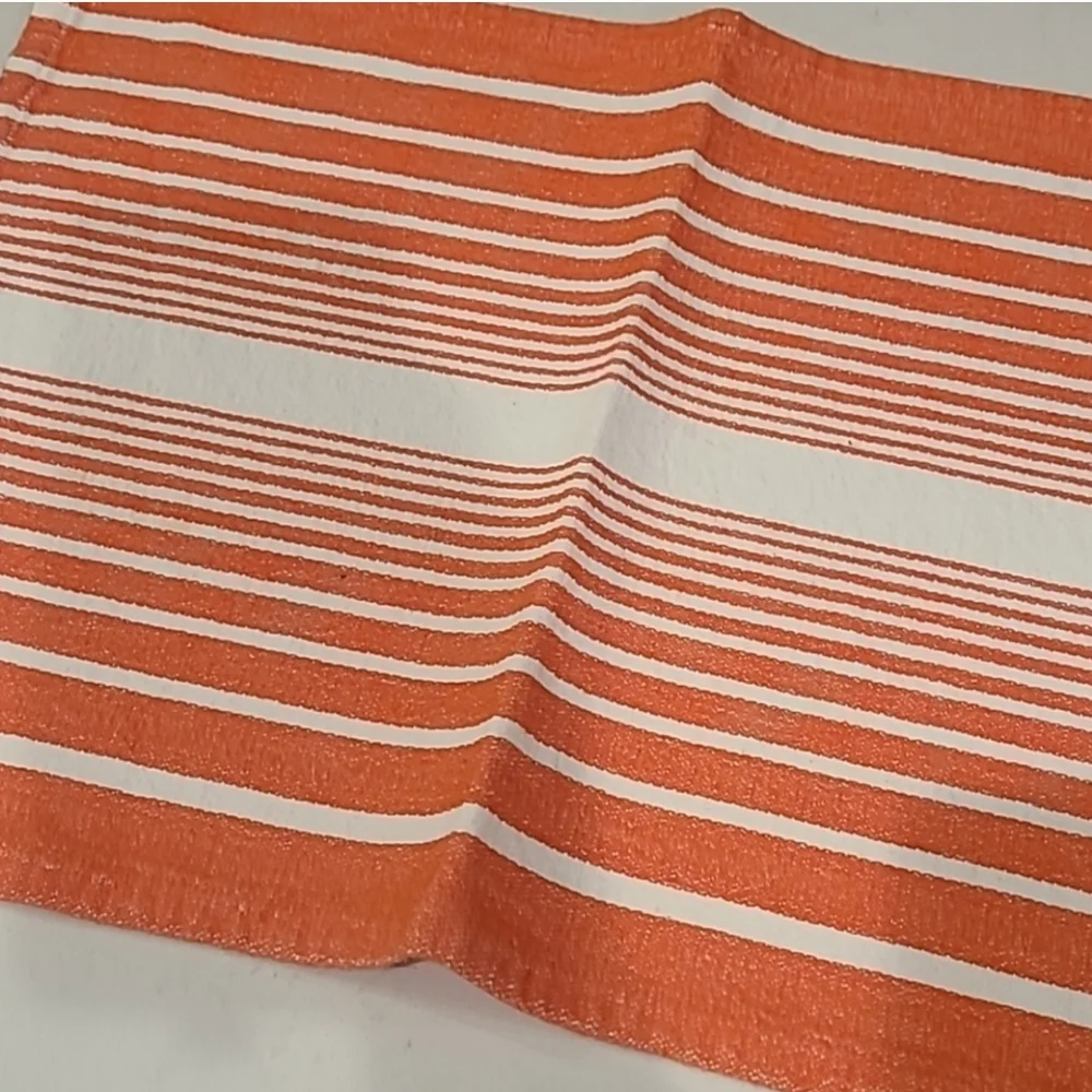 Set Salmon/ Peach Placemats